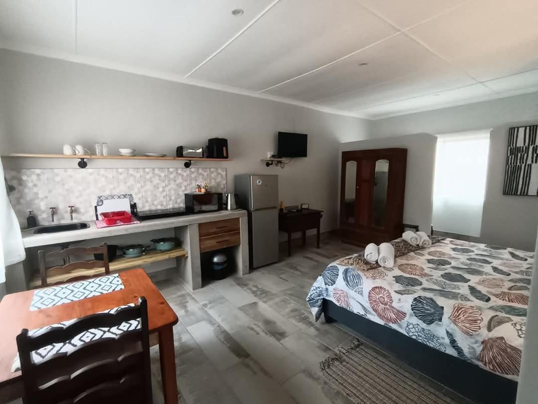 Bluewater Guesthouse Port Elizabeth Exterior photo